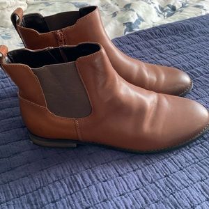 LANDS’ END Women’s Side Zip Chelsea Boot - size 9.5